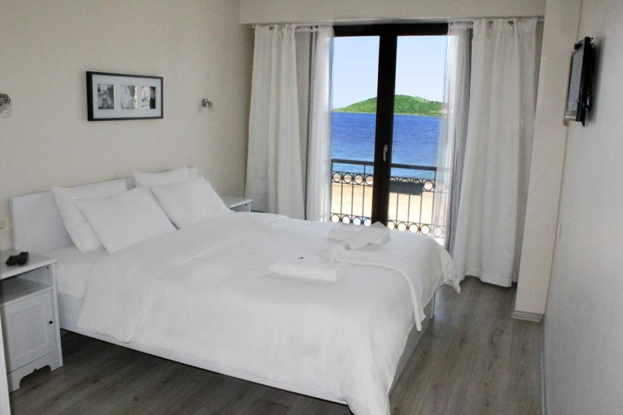 Nemrut Bay Otel Yenifoca Ngoại thất bức ảnh