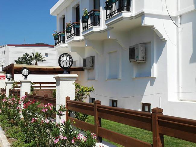 Nemrut Bay Otel Yenifoca Ngoại thất bức ảnh
